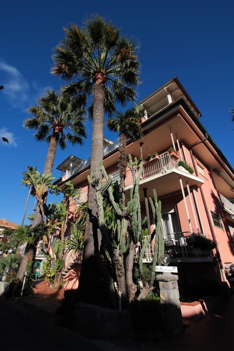 B&B Villa Mirella Bordighera Exterior foto
