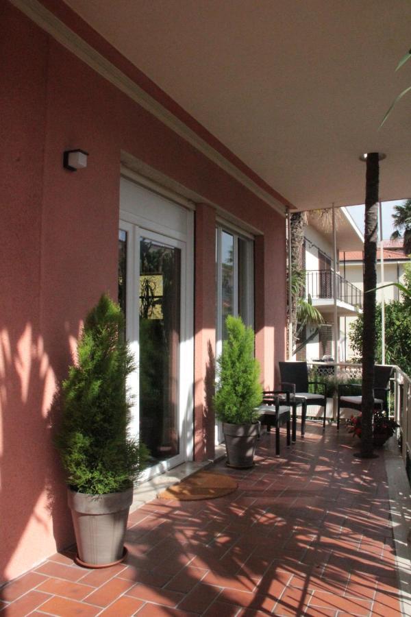 B&B Villa Mirella Bordighera Exterior foto